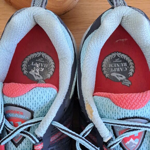 Brooks Women's 9.5 Cascadia 11 Trail Running Shoes Gray Blue Red Silver - Picture 10 of 14